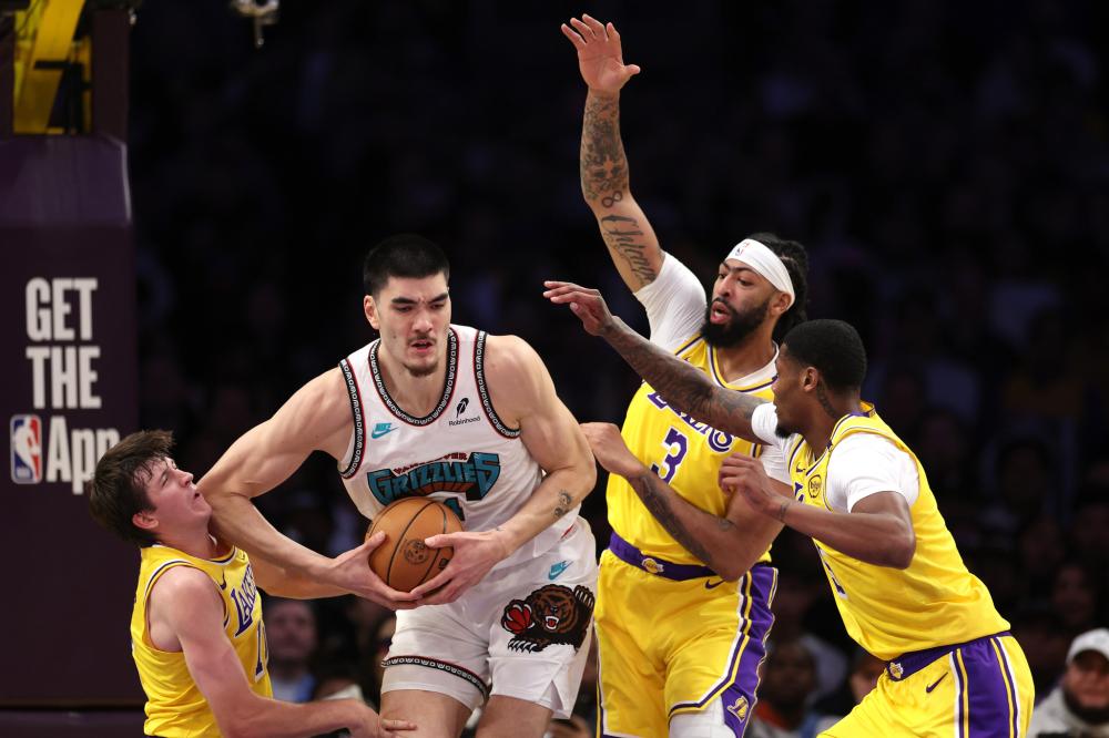 以埃因霍温 以埃因霍温